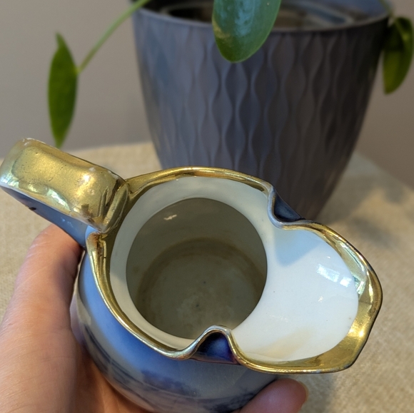 Royal Bayreuth Creamer Babes In The Woods Girl Petting Dog - Picture 8 of 10